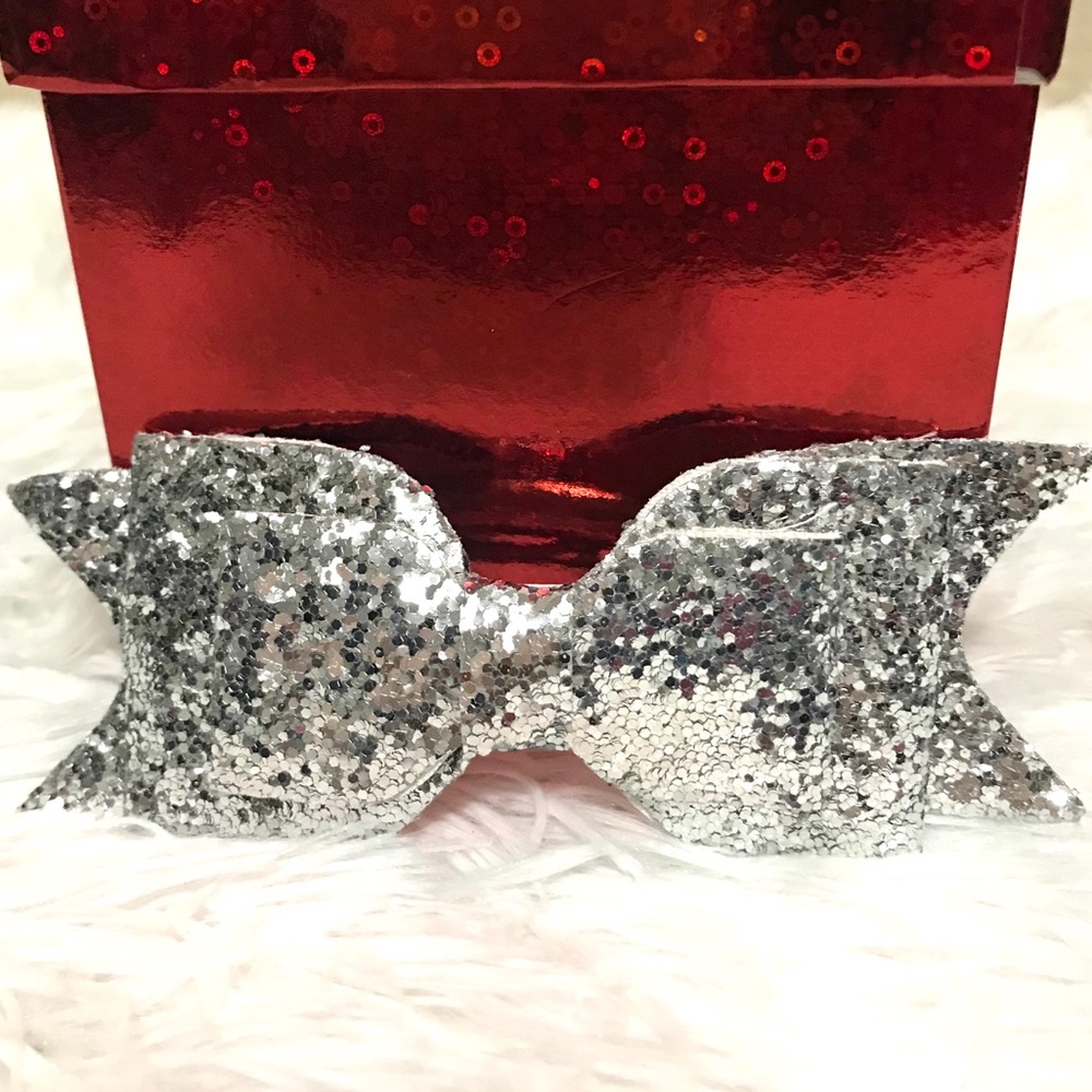 π΄3 for $12π΄ β¨New! Hair/Cheer Bowπ - Picture 1 of 2